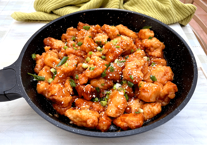 קוביות חזה עוף בטמפורה, ברוטב פיקנטי